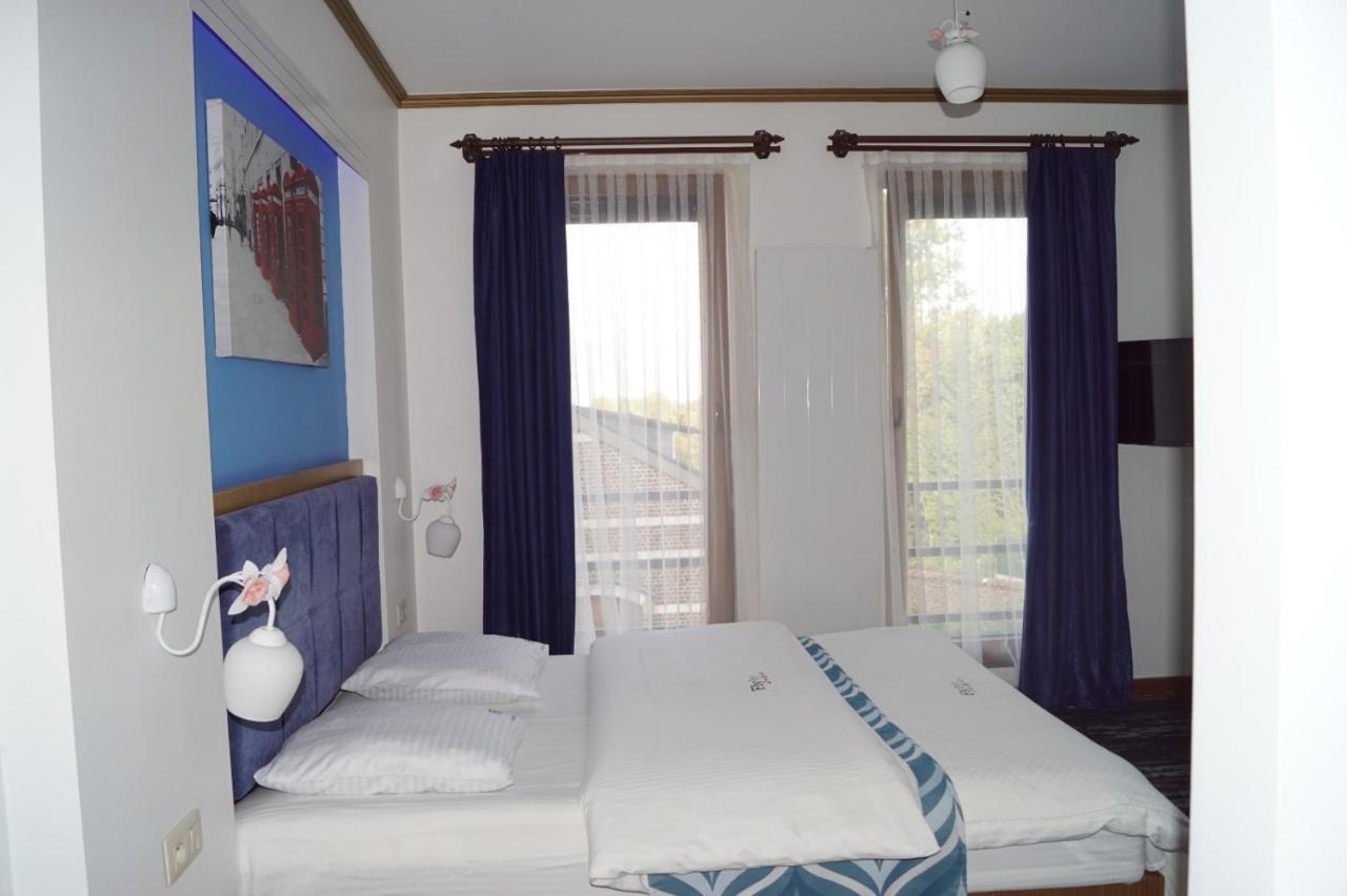 Fly Inn Hotel Lounge Machelen Εξωτερικό φωτογραφία